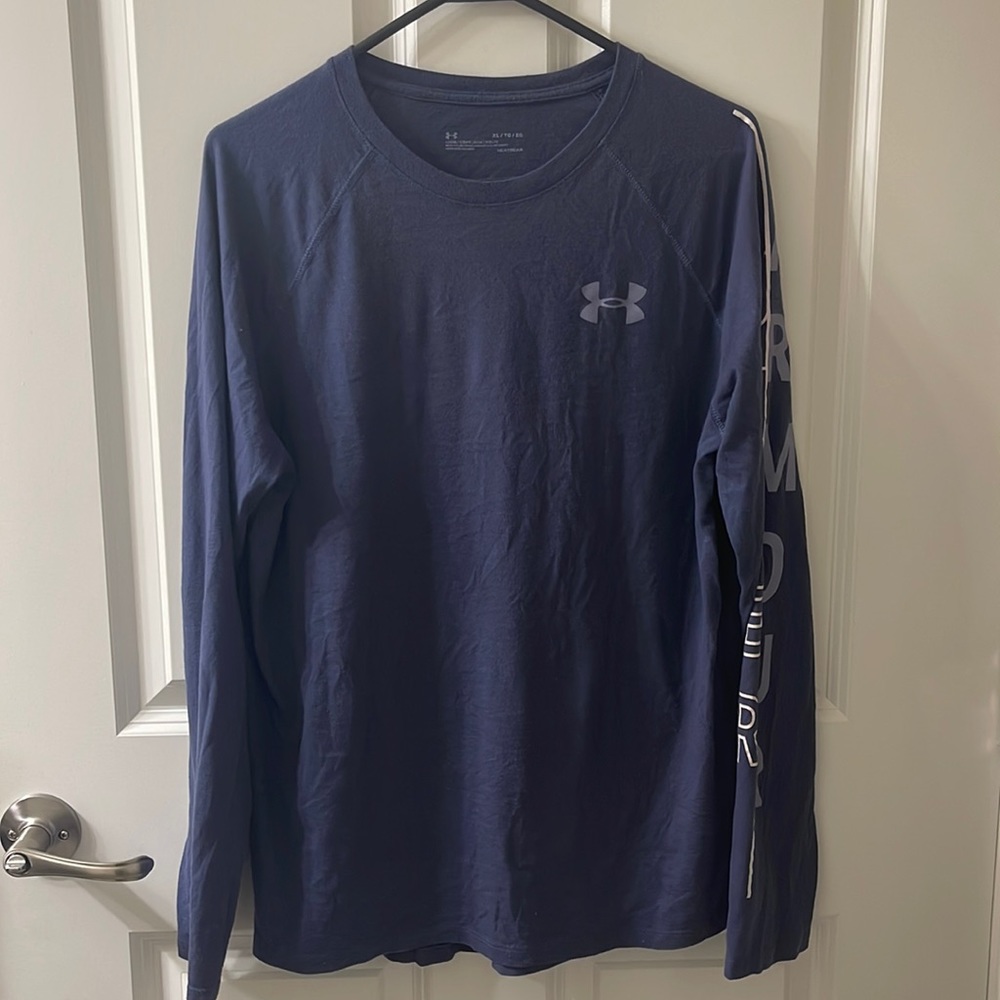 Under Armour Long Sleeve T-Shirt